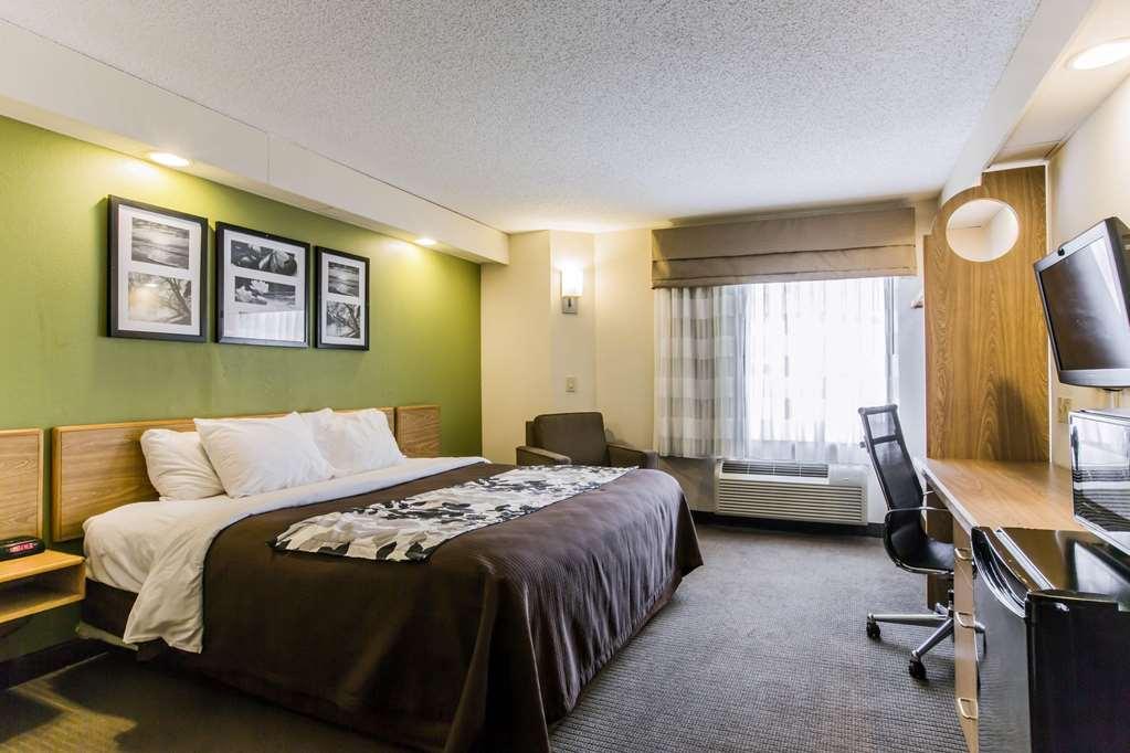 Rodeway Inn Austell Room photo